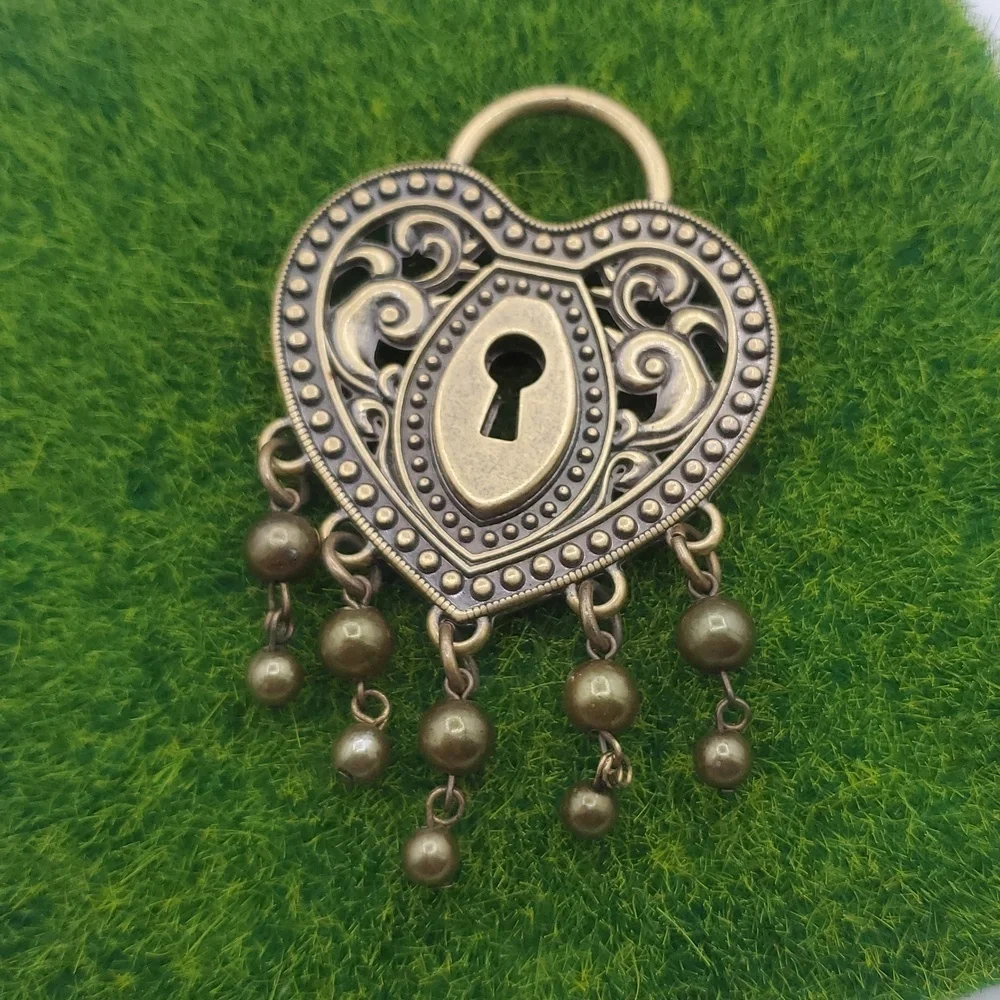 Kathy Van Zeeland Bronze Lock Heart‎ Pendant Chunky Large P315